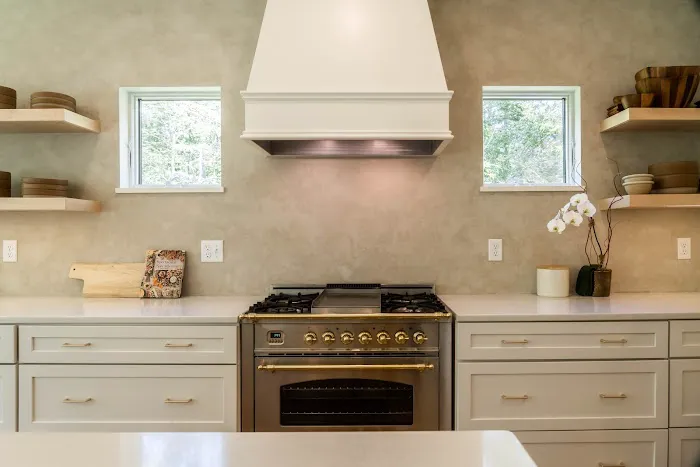 Athena Paint and Plaster Picture 5