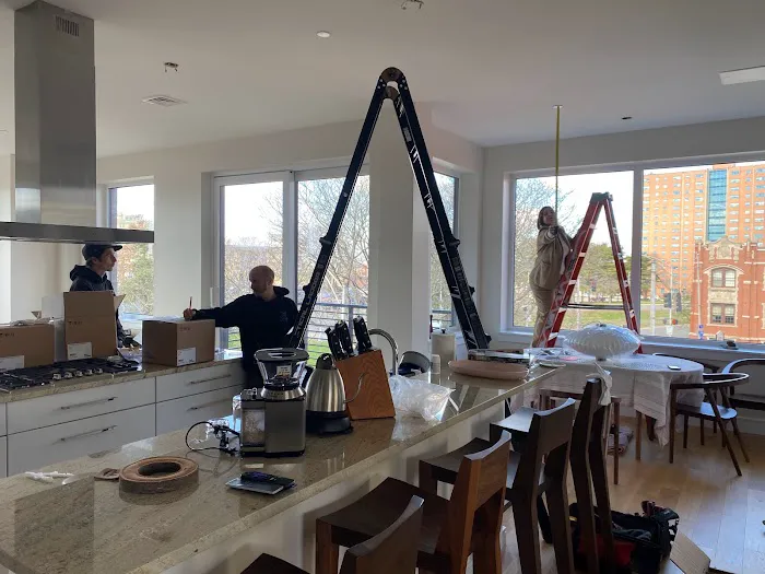 Hay Runner Picture 6