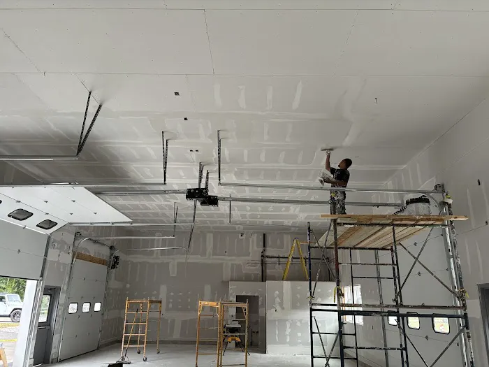 Alton Barnes, LLC. Picture 9