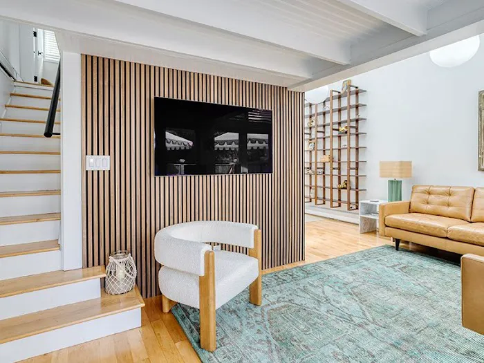 Hickory Harbor Homes Picture 6