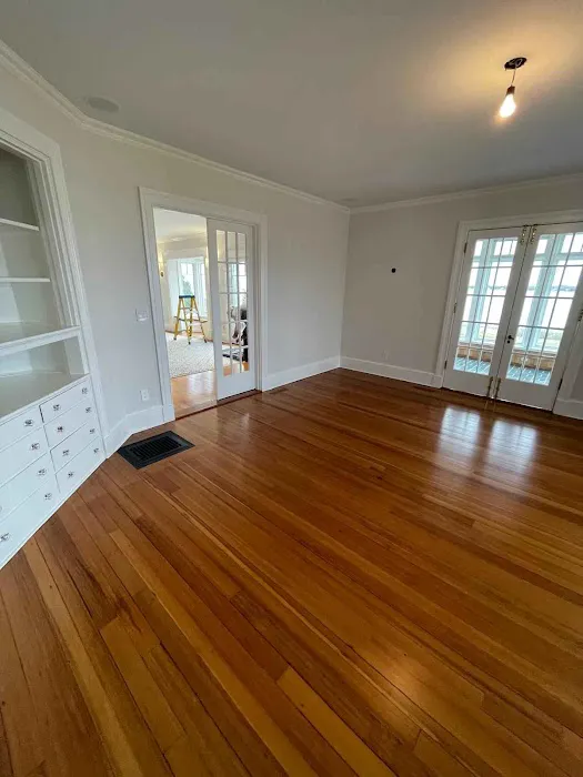 Duchesney Painting Inc Picture 7