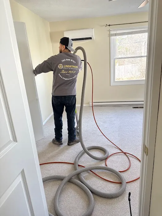 Lindstrom Restoration Picture 2