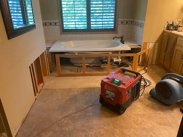 Minneapolis Water Damage Specialist 24/7 - MN Water, Mold & Fire Restoration Picture 4