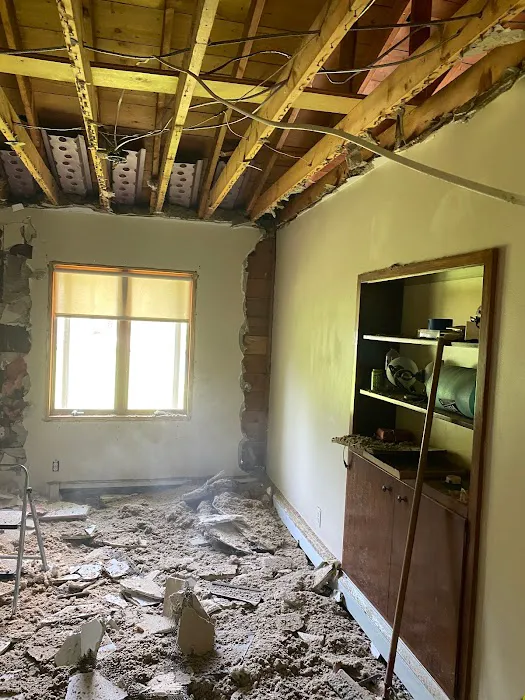 Dry Air Restoration Inc. Picture 1