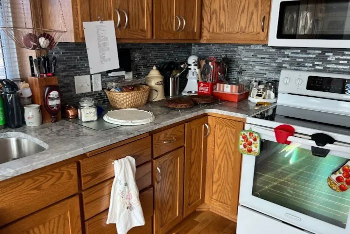 First Response Restoration Wisconsin | Water | Roofing | Mold | Siding | Gutters Picture 10