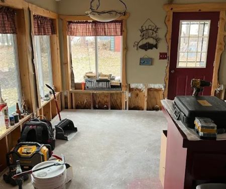 First Response Restoration Wisconsin | Water | Roofing | Mold | Siding | Gutters