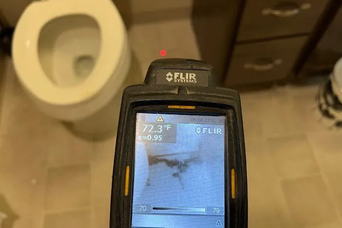 First Response Restoration Wisconsin | Water | Roofing | Mold | Siding | Gutters Picture 4