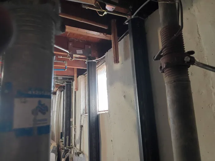 Resch Enterprises Picture 1