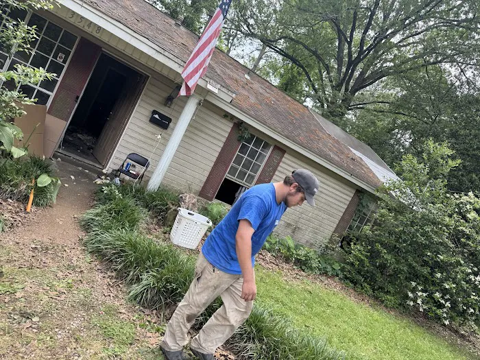 DEC FIRE & WATER RESTORATION Picture 2