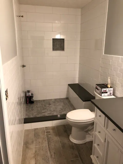 LYH Enterprises Picture 4