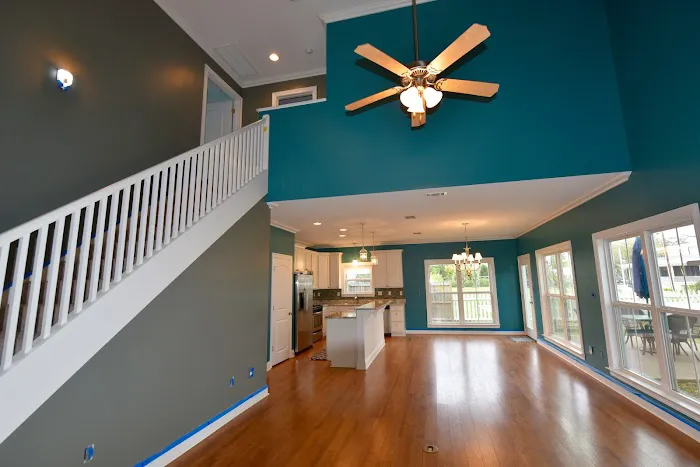 Service Pro Painting Picture 8