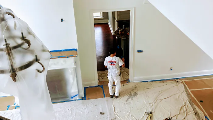 Service Pro Painting Picture 9