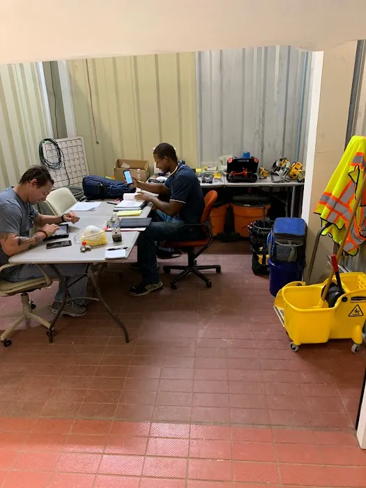 Southern Roots Restoration Picture 10