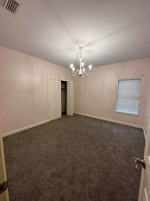 RD LOWES, INC. Picture 5