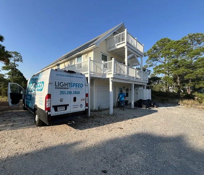 Lightspeed Restoration of Baldwin County Picture 4