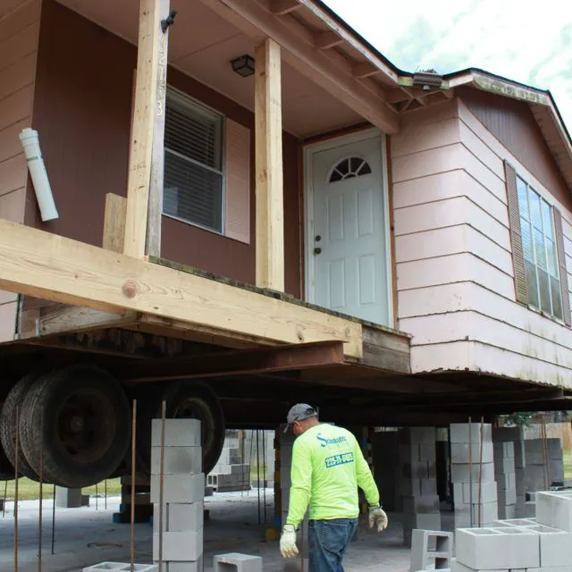 Schexnaydre Restoration & Construction Picture 3