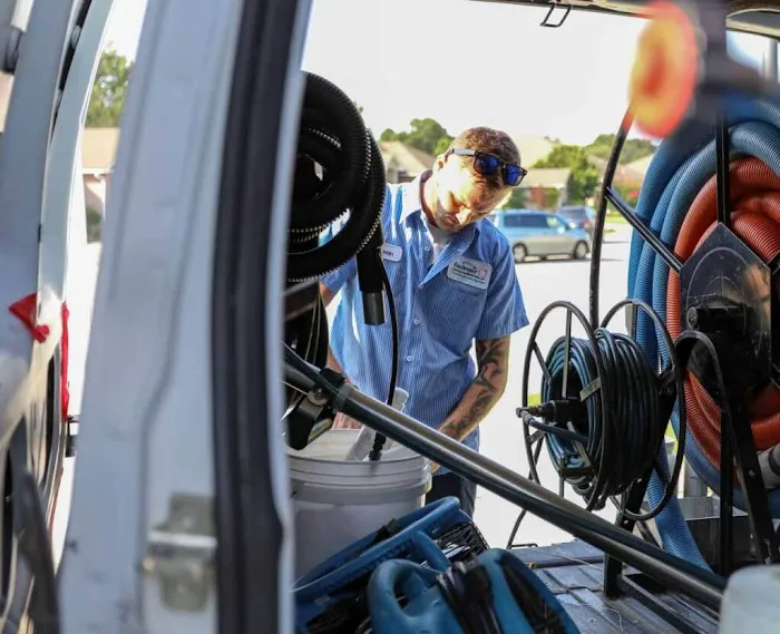 Escarosa Cleaning and Restoration Picture 2