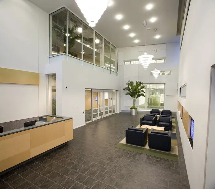 Robertson Curtis, Inc. Picture 1