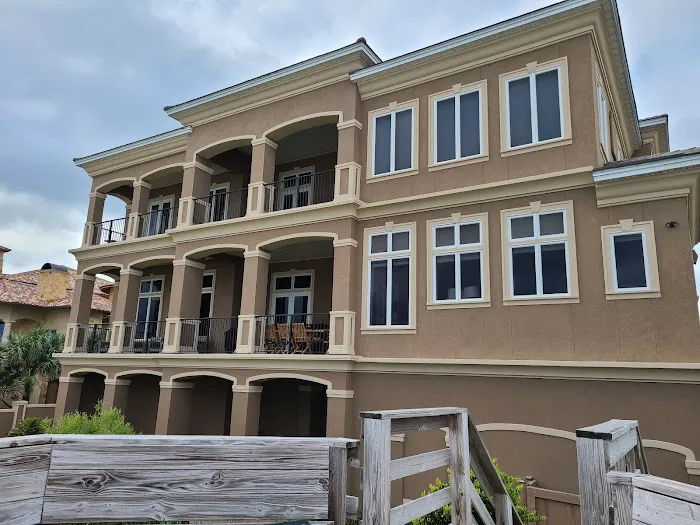 Home-Quality Restorations Picture 10