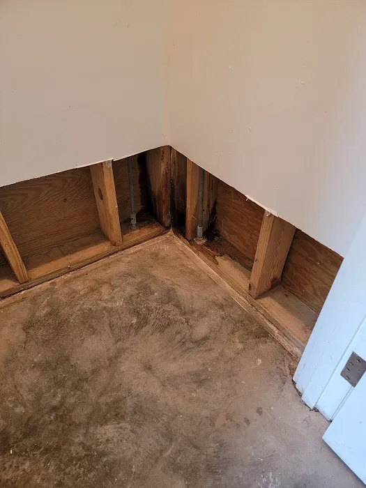 Home-Quality Restorations Picture 6