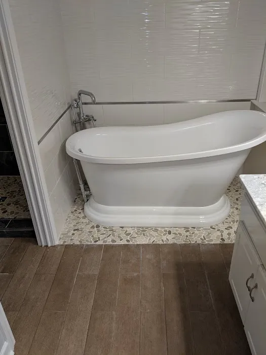 Flippo Restoration And Maintenance , LLC Picture 4