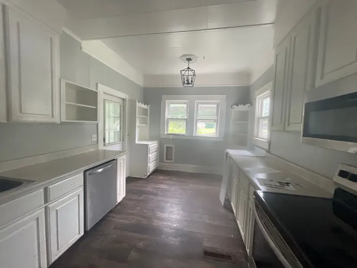 Five Star Painting of Dothan Picture 1