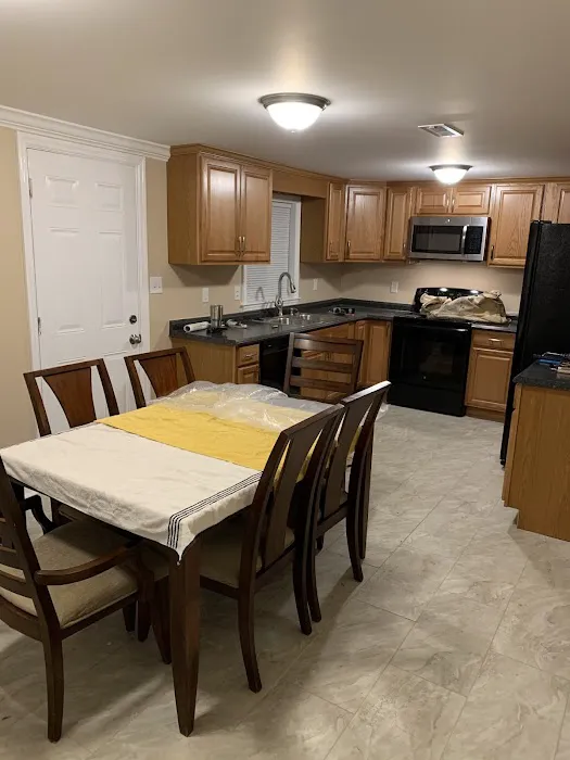 Reynolds Renovations LLC Picture 2