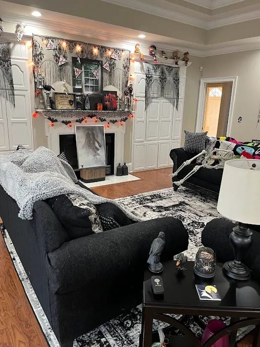 Faithfully Maid Picture 8