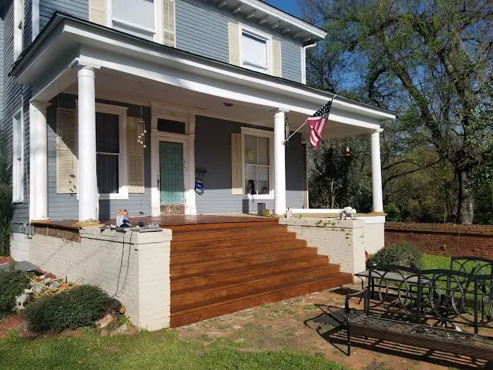 Livengood repair & painting Picture 3