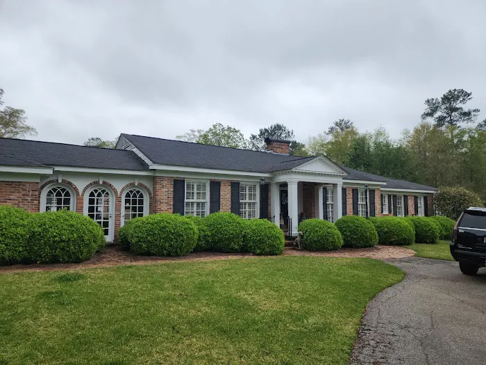 Livengood repair & painting Picture 2