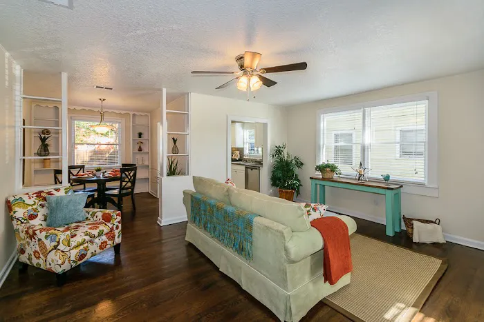 Kustom Disaster Restoration Picture 9