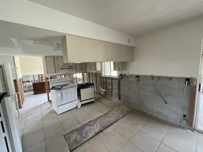 Universal of North Florida Picture 1