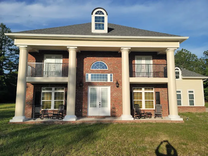 Q & D Painting Inc Picture 2