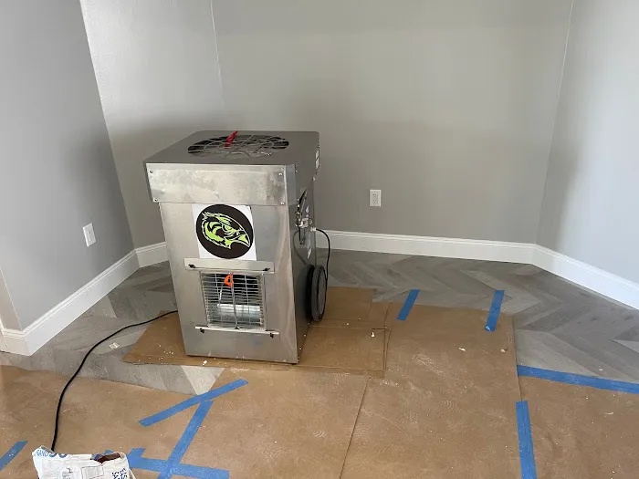 JARDY Group Picture 1