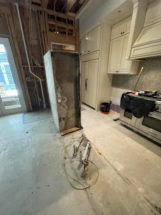 JRG Mold Inspection and Testing Picture 4