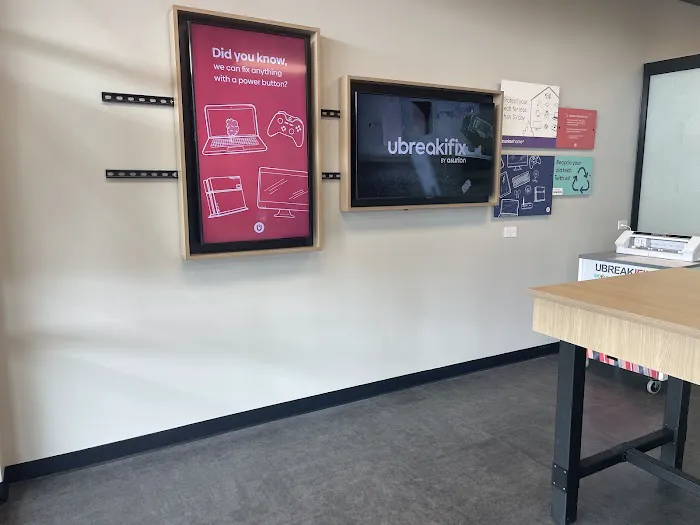 uBreakiFix - Phone and Computer Repair Picture 10