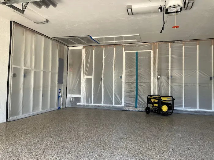 iMold Cleaning and Restoration - Water Damage and Mold Removal Specialists Picture 5