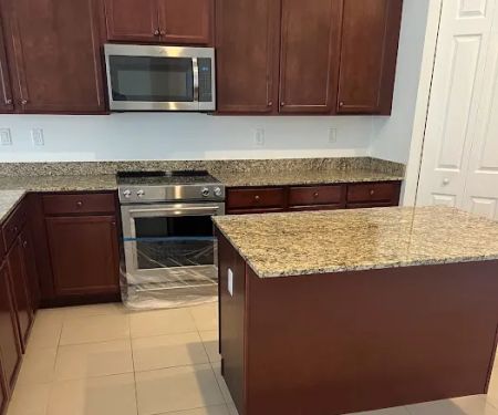 Roy Carpet Cleaning & Restoration