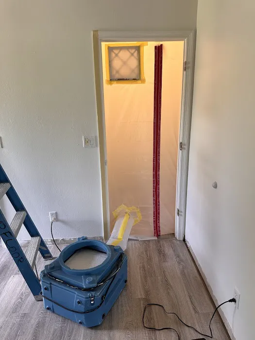 Gulf Coast Mold Assessing & Remediation Picture 10