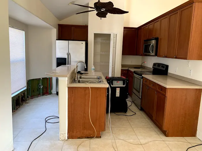 Florida Dry Restoration Picture 1