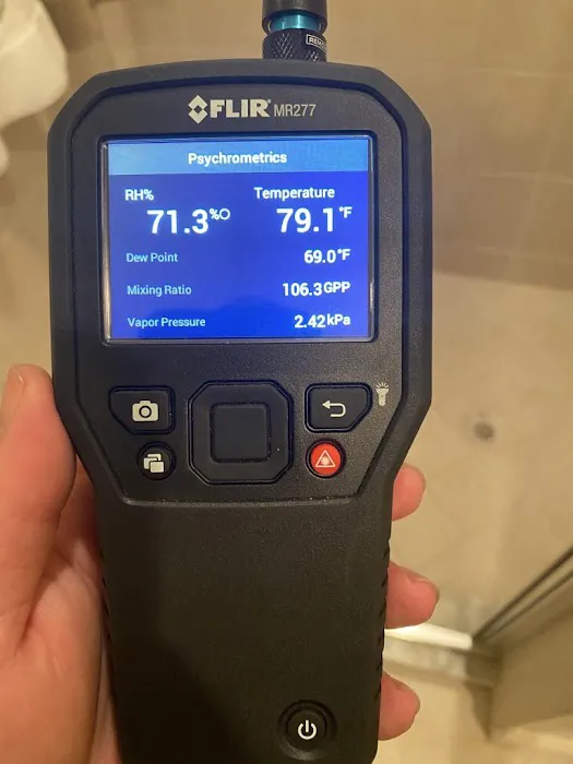 Above Water Cleaning Picture 7