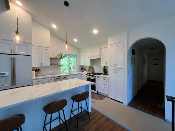 RAINCITY RESTORATION LLC Picture 3