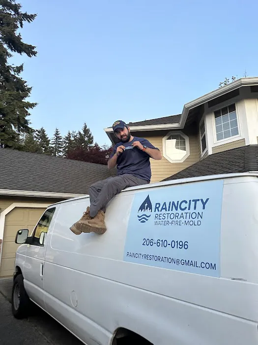 RAINCITY RESTORATION LLC Picture 2