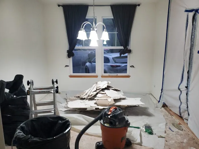 Pacific Northwest Restoration LLC Picture 6