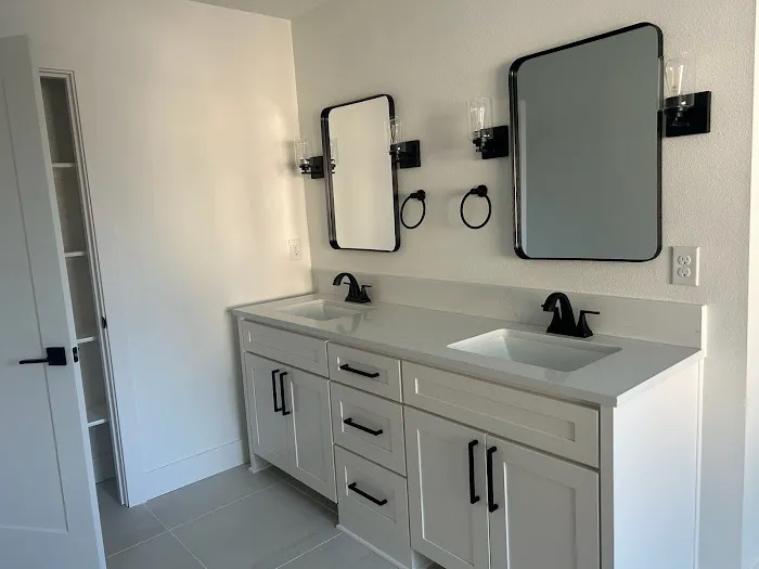 Robinson Restoration - Seattle Picture 1