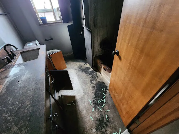 Edgewood Restoration Picture 6