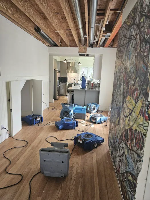 425 Fire & Water Restoration Picture 7