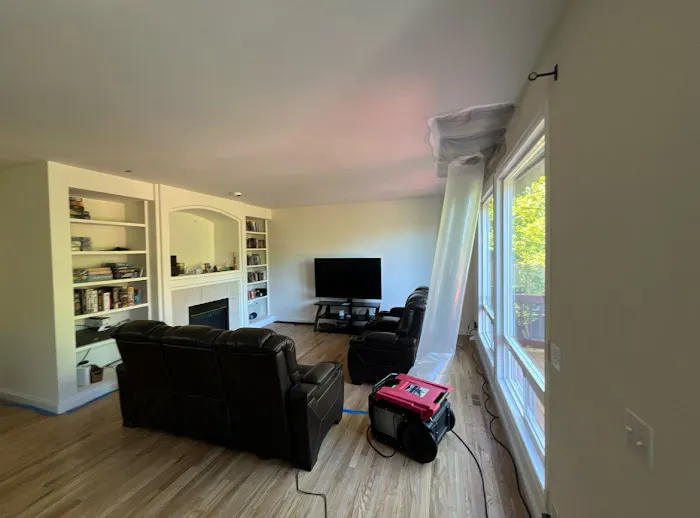 Pacific Water Restoration LLC Picture 1