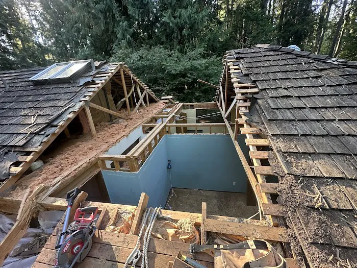 Turning On Restoration & Remodeling Picture 8