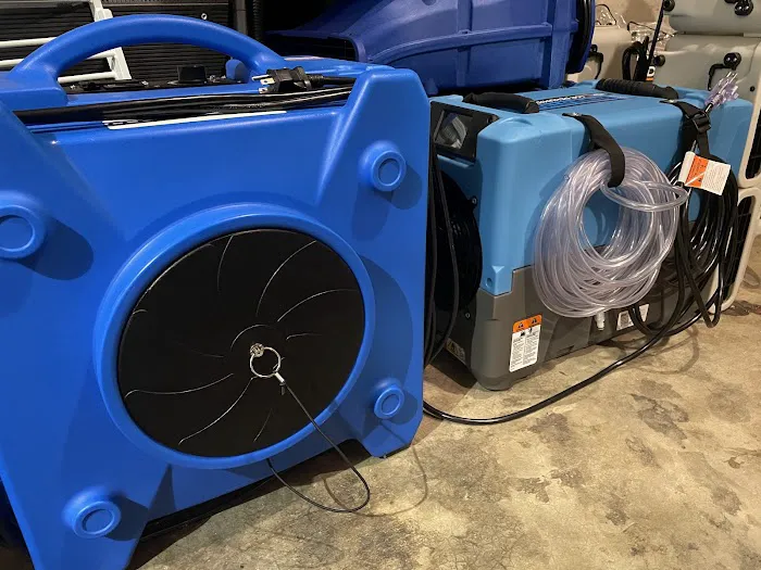 Aqua Damage Restoration LLC Picture 6